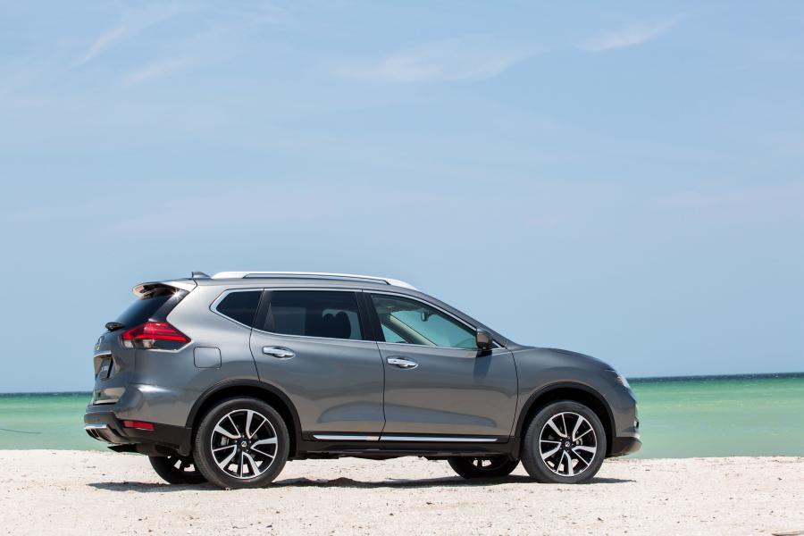  Nissan X-Trail 2017 года  (LA) (фото 10 из 37)